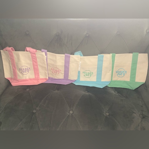 2025 *PINK* Trader Joe’s Mini Canvas Tote Bags in Pastel Colors - Picture 3 of 3